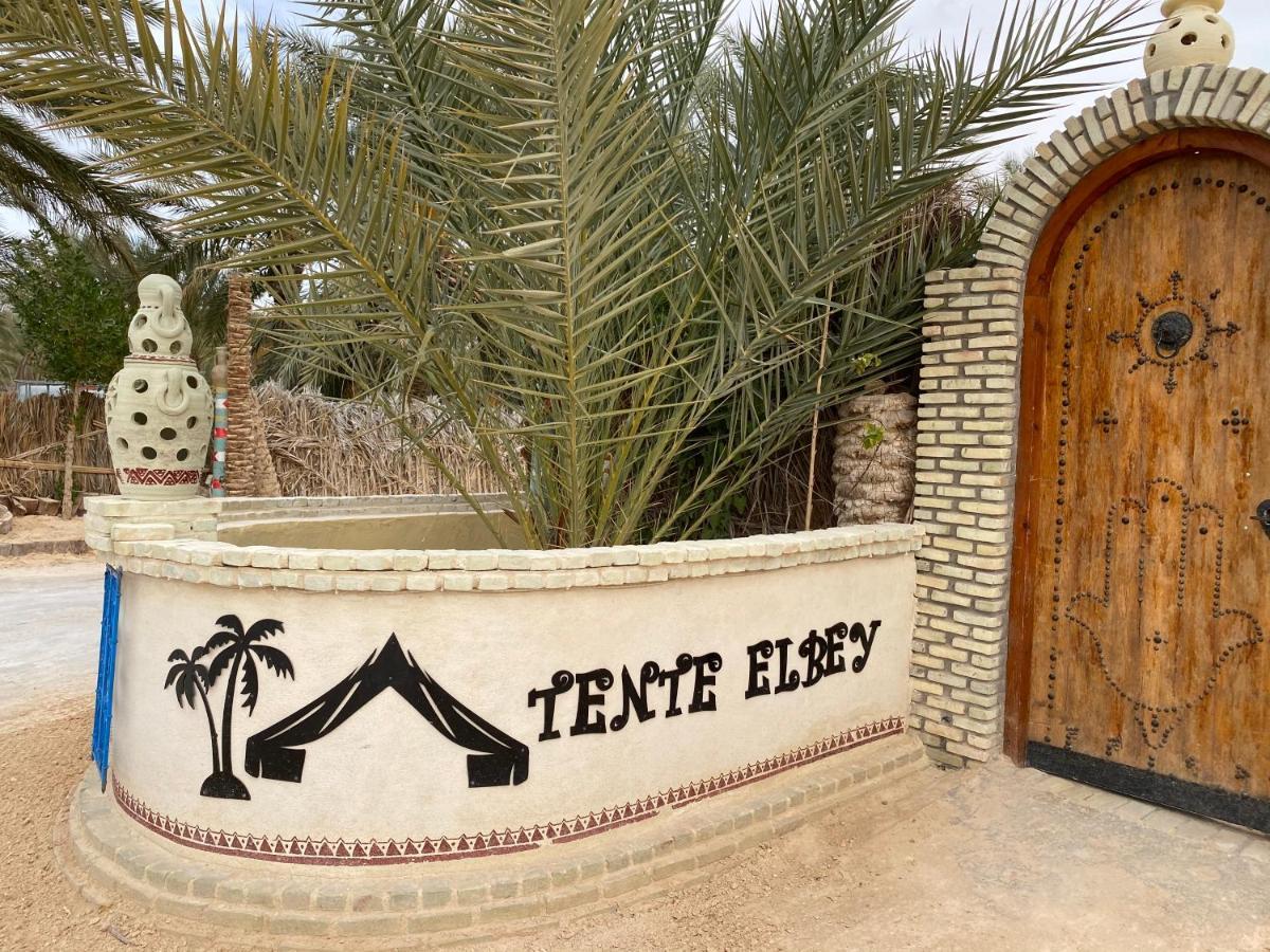 Tente Et Restaurant Elbey Douz Esterno foto